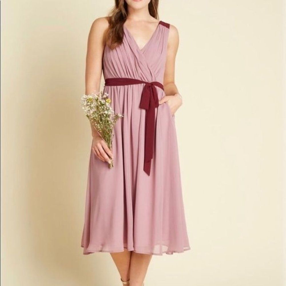 ModCloth Wholly Romantic Midi Dress Size Small NWT